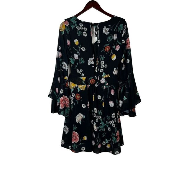 Yumi Kim Size small Celeste Floral Bohemian Flowy Faux Wrap Dress Bell Sleeve - Picture 3 of 6